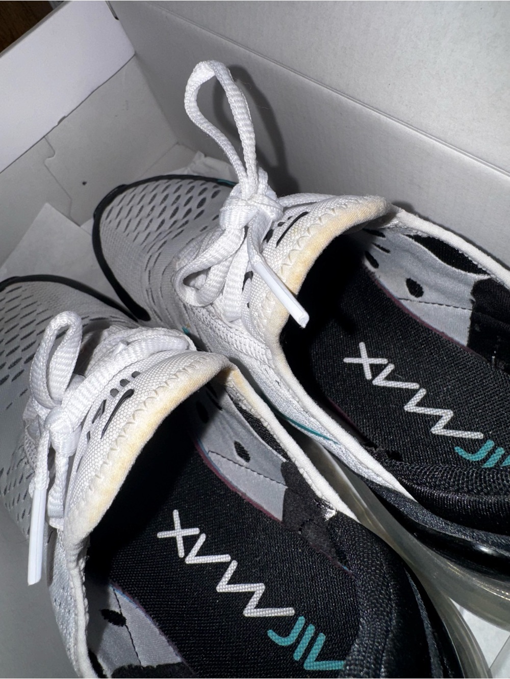 Nike White Black Teal Air Max 270 Sneakers - Picture 4 of 6